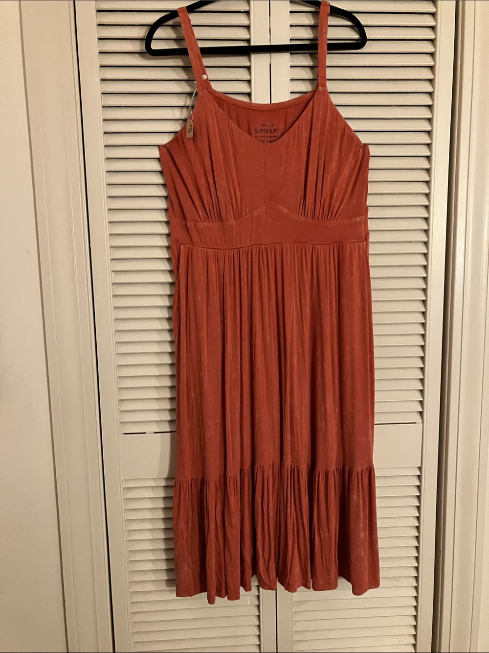 torrid Size 2 Light Rust-Orange Sleeveless Midi Dress with Ruffle Tier - Picture 1 of 9